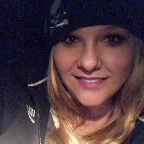 Meet your Posher, Doris - Picture 1 of 1